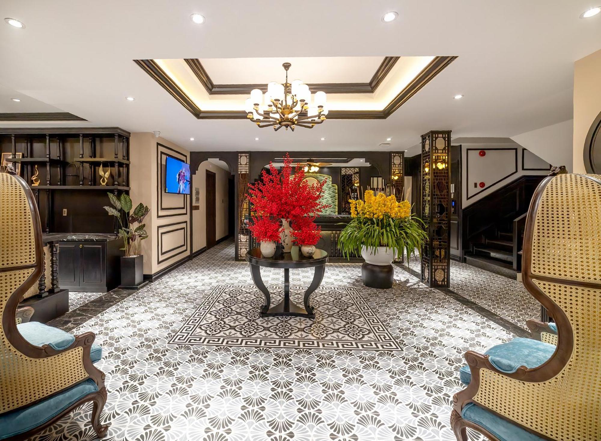 Отель Le House Dalat Экстерьер фото